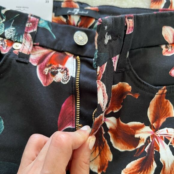 7 For All Mankind Tropical Floral Print Skinny Jeans Black - Picture 8 of 8